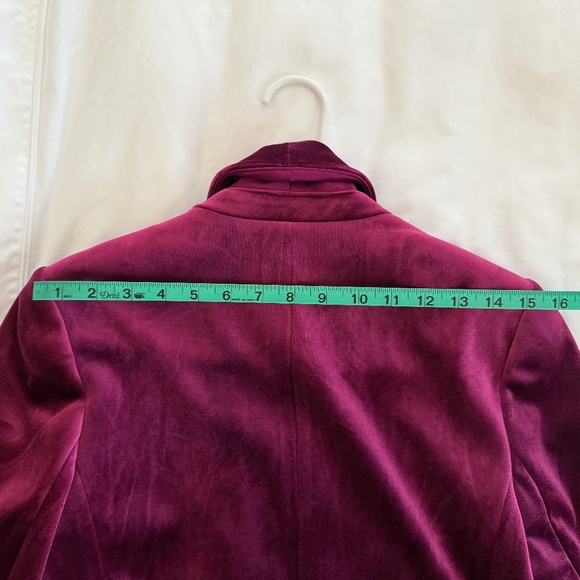 Express Magenta Pink Velvet Blazer - Picture 13 of 15